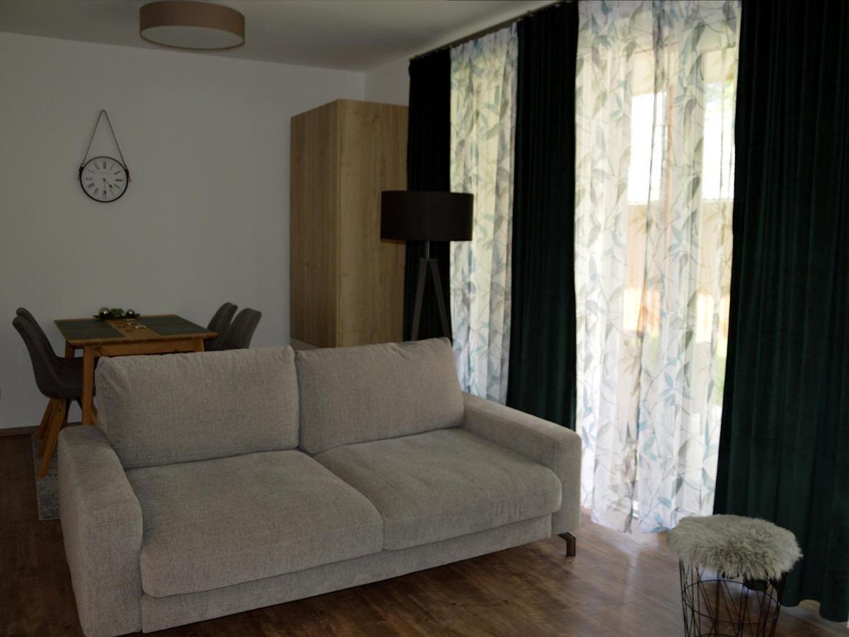 Berglebnis Apartment Тауплиц Екстериор снимка